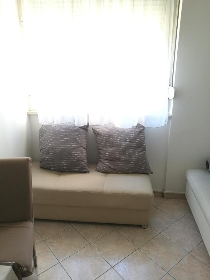 Nice And Cozy Two Single Bed Room Split Buitenkant foto