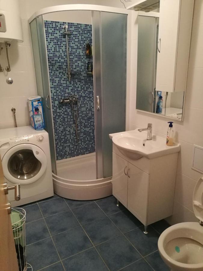 Nice And Cozy Two Single Bed Room Split Buitenkant foto
